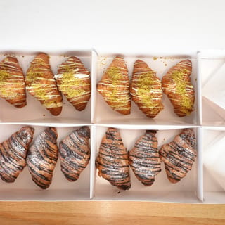 Mini Sweet Croissant Tray 12 Ud