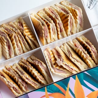 Grilled Ham & Cheese Sandwiches (Tray of 20 Bites)